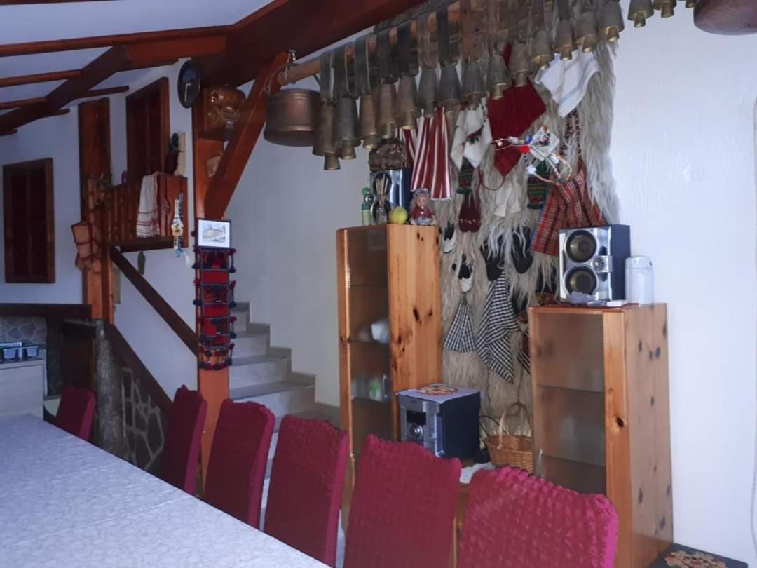 Къща За Гости Орфей Smolyan Exterior photo